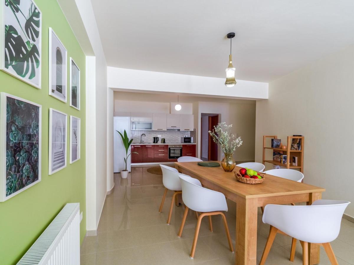 Oikies Luxury Apartments With Private Free Parking Area Ágios Nikolaos Exterior foto