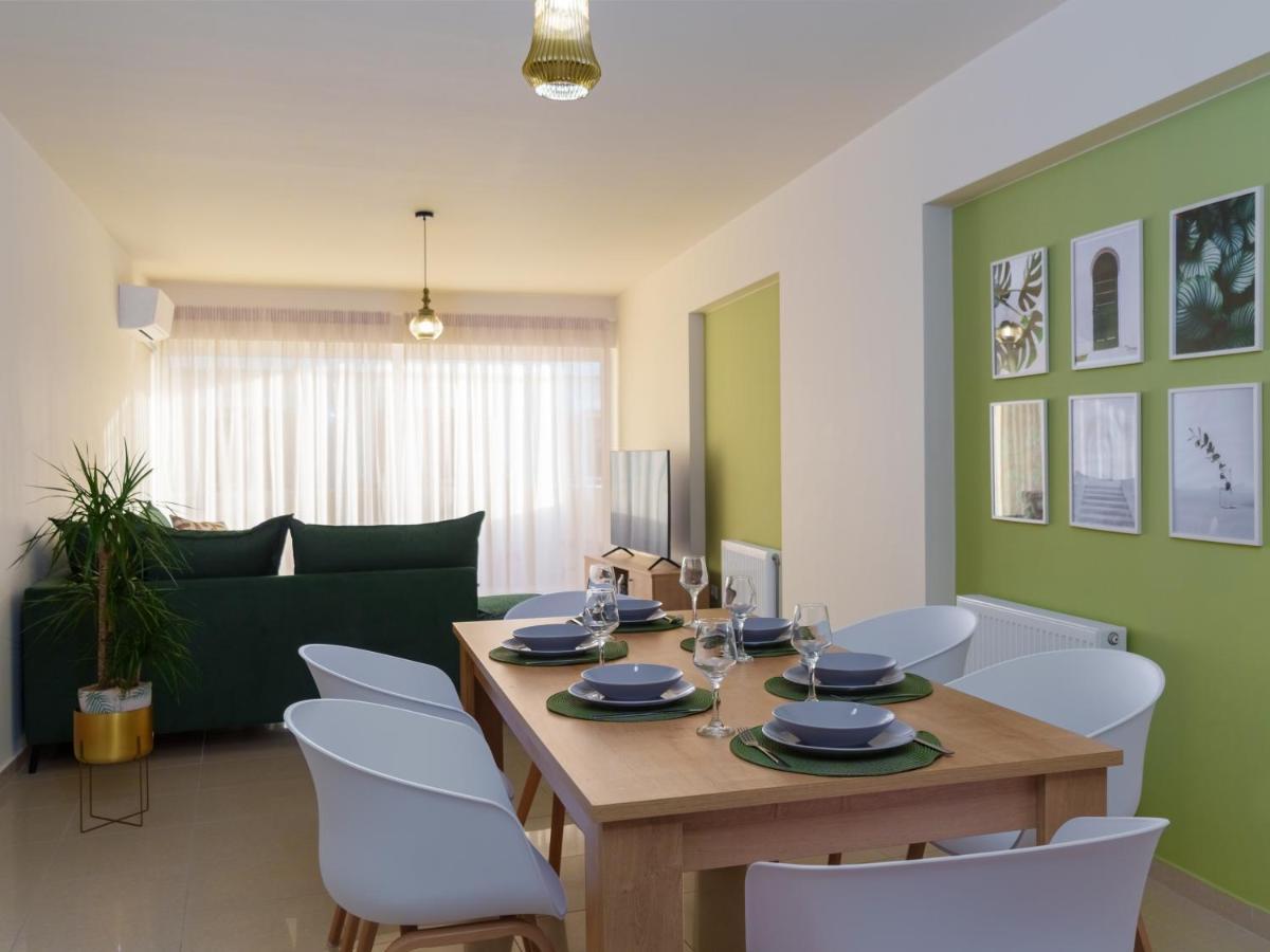 Oikies Luxury Apartments With Private Free Parking Area Ágios Nikolaos Exterior foto