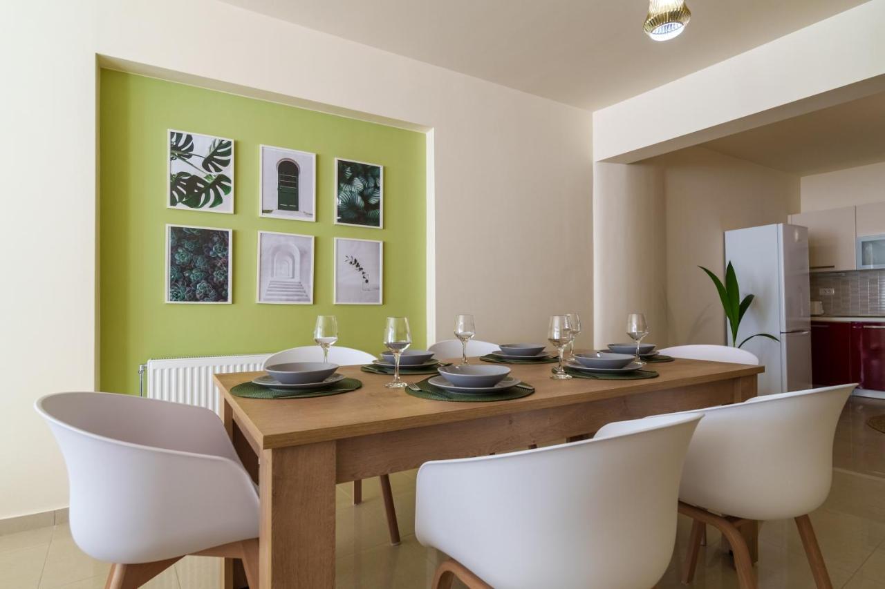 Oikies Luxury Apartments With Private Free Parking Area Ágios Nikolaos Exterior foto