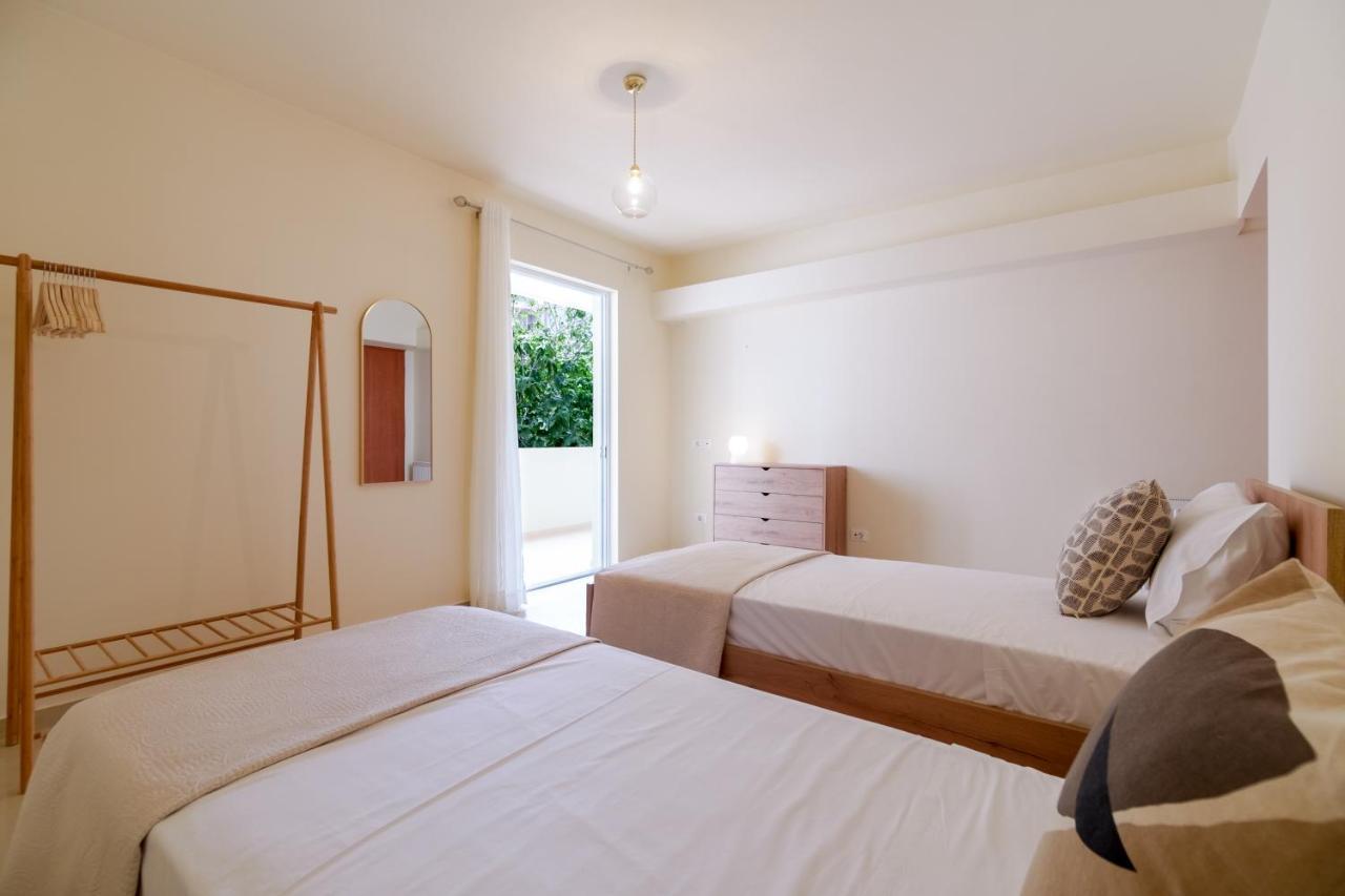 Oikies Luxury Apartments With Private Free Parking Area Ágios Nikolaos Exterior foto