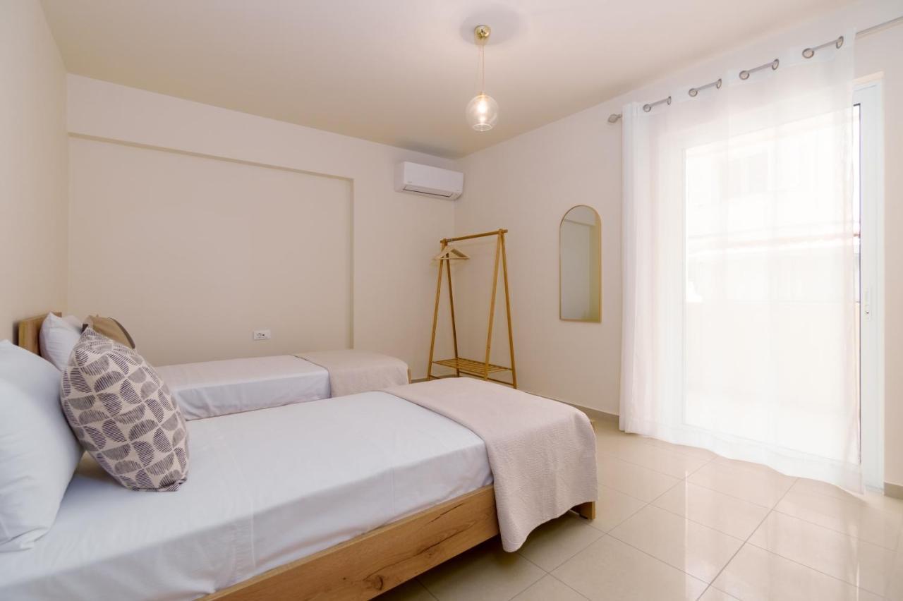 Oikies Luxury Apartments With Private Free Parking Area Ágios Nikolaos Exterior foto